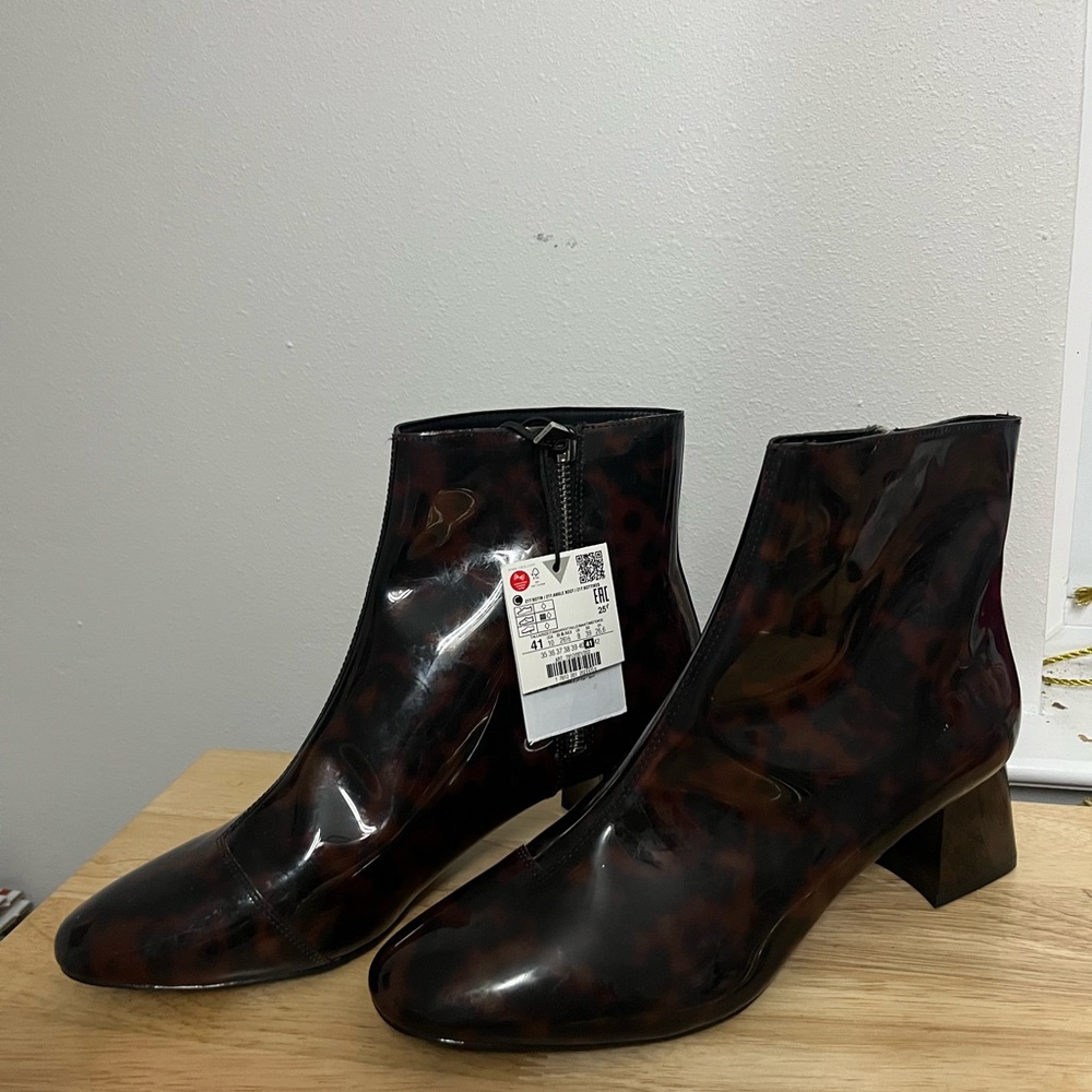 Zara Tortoiseshell Ankle Booties - Picture 2 of 6